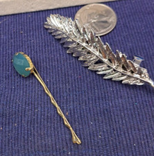 SILVERTONE METAL LEAF HAIR BARRETTE W/JEWELED BOBBY PIN 2 PCS SET VTG
