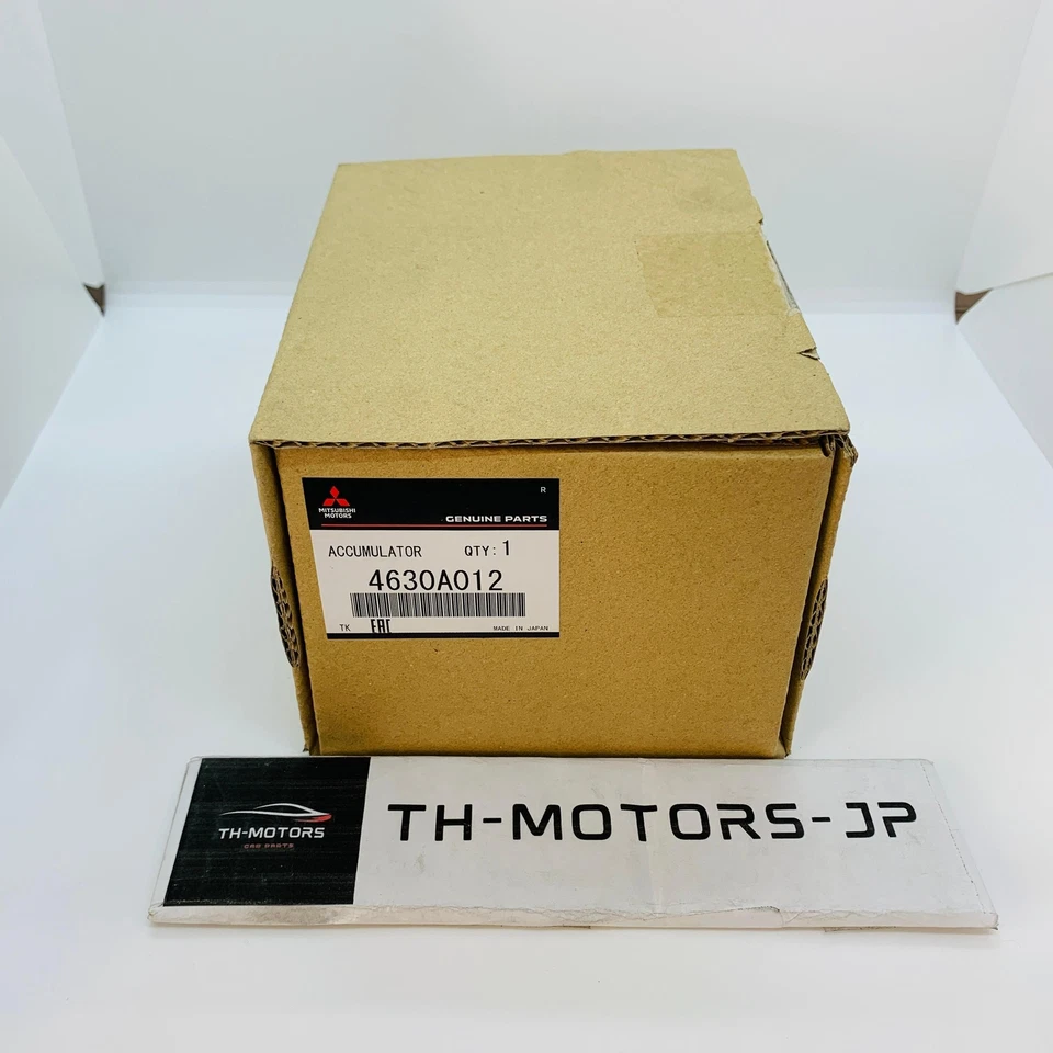 MITSUBISHI Genuine MONTERO PAJERO Brake Booster Accumulator 4630A012 - Imagen 2 de 4