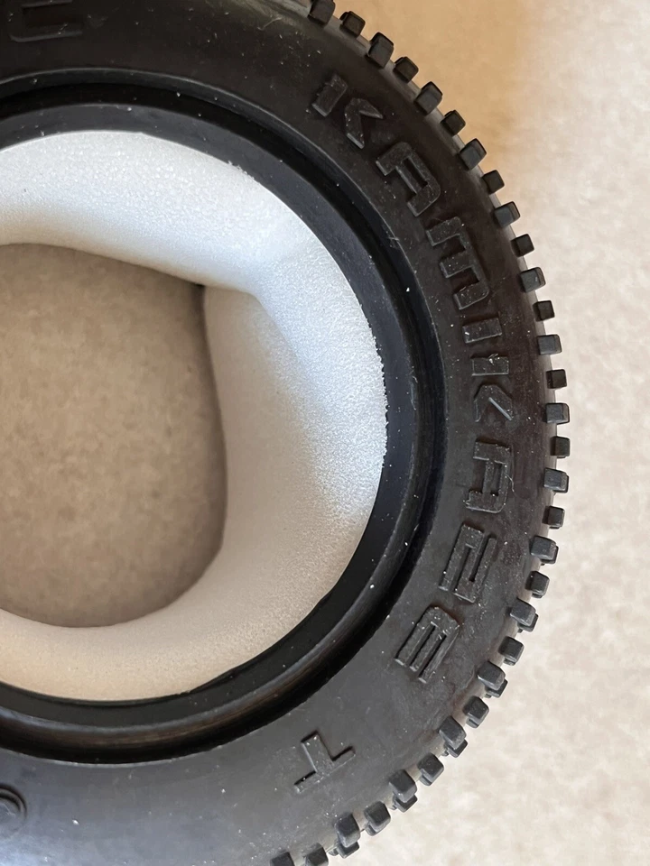 VTEC Kamikaze hinten 1/10 Truggy Reifen mit Einlage J-Compound LRP 124088 Truck - Bild 4 von 4