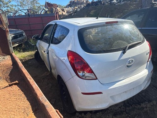 2014 Hyundai i20 PB Right Drivers Inner Pillar Trim 14-15 #B352 - Picture 6 of 12