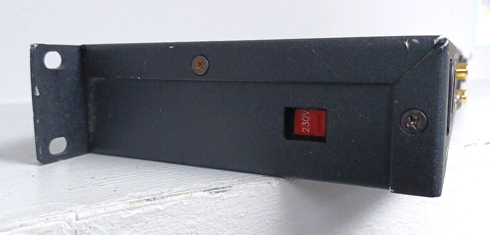 MOTU 828 Original (FireWire) Audio Interface - Image 3 of 4