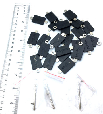 Somim Lot of 26 (23+3) Screwdriver Multi-Tool For Battery Door New