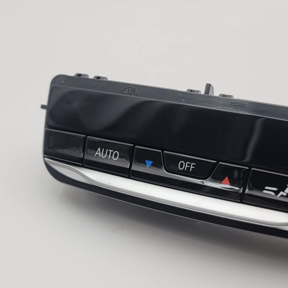 2019 - 2024 BMW X3 G01 X4 G02 Rear AC Heater Center Climate Control Switch OEM - Image 4 of 4