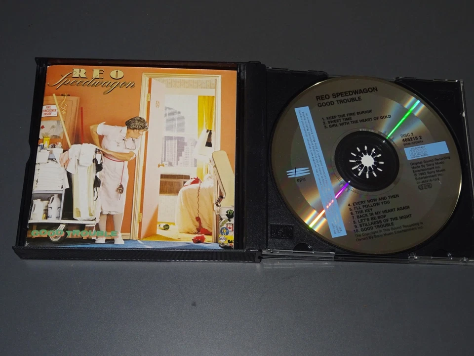 REO SPEEDWAGON - HI INFIDELITY & GOOD TROUBLE / 2-CD-BOX-SET 1992 (MINT-) - Bild 3 von 3