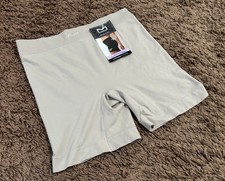 New Maidenform Women's Seamless Smoothing Shorts Evening Blush Size Large