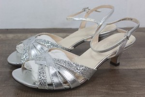 Touch Ups Jane Women's Ankle Strap Sandal Sz 10M {Fa-186]