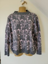 VTG 80's Pink Grey Floral Knit Sweater Flaw