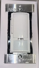 Leviton ODS10-IDW Occupancy Sensor, PIR, Wall Switch, NEW IN BOX