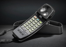 AT T 210 Basic Trimline Corded Phone Single Line No AC Power Required Black