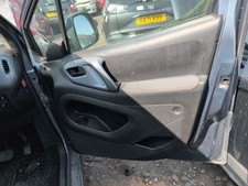 PEUGEOT PARTNER TEPEE S MK2 2012-2015 DOOR CARD RIGHT SIDE FRONT 98006934ZM