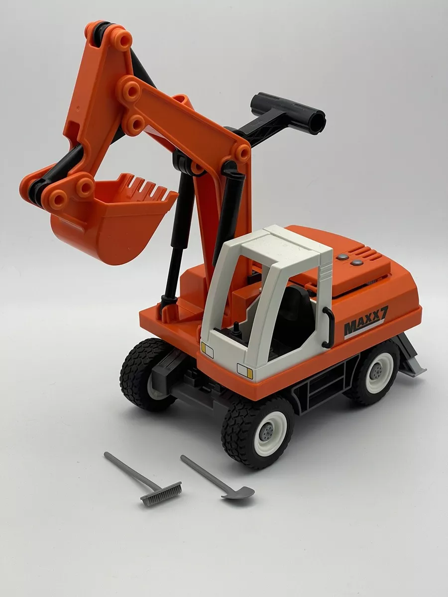 Playmobil excavator hotsell