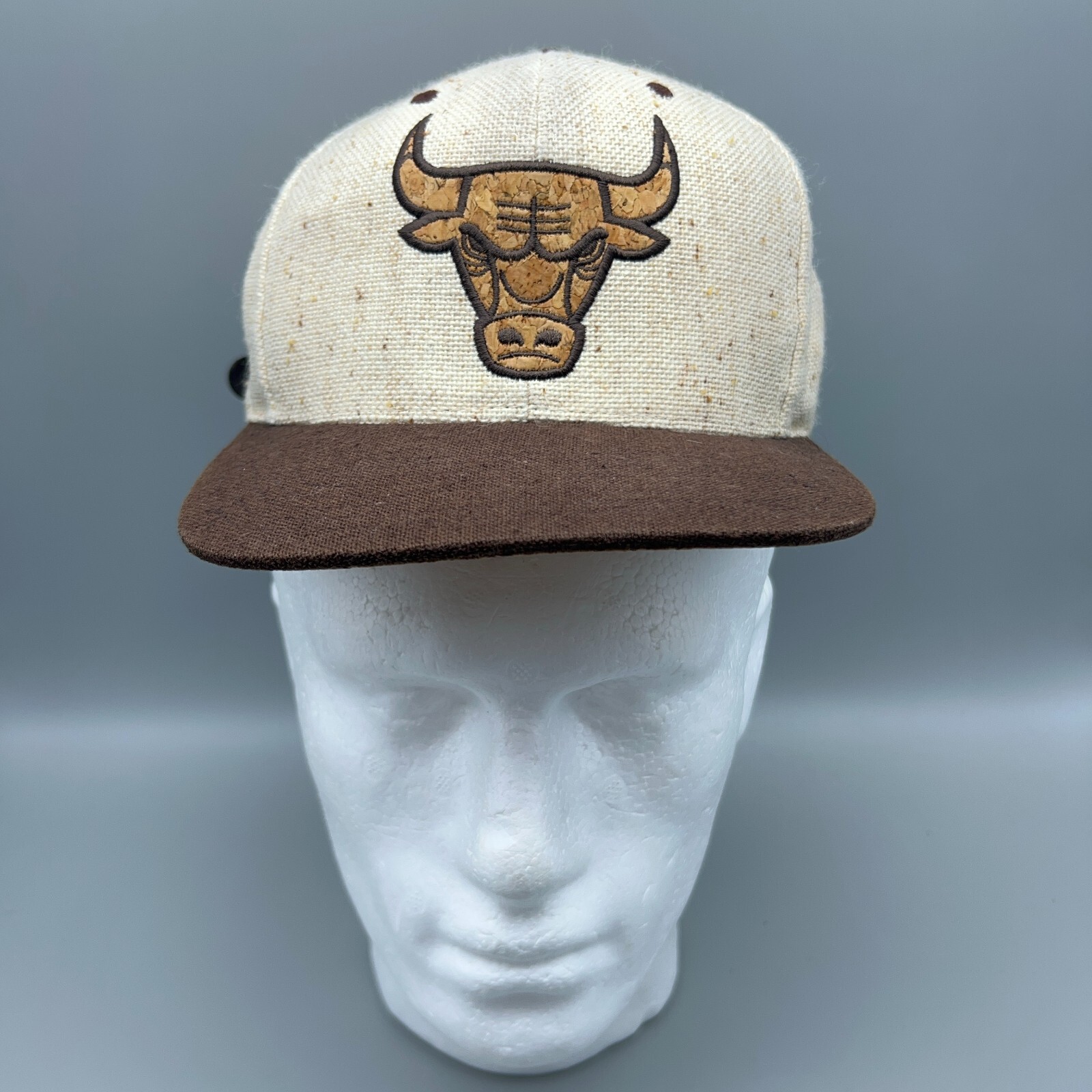 Chicago Bulls Hat Strapack Adult Beige Canvas Cork Mitchell Ness Basketball