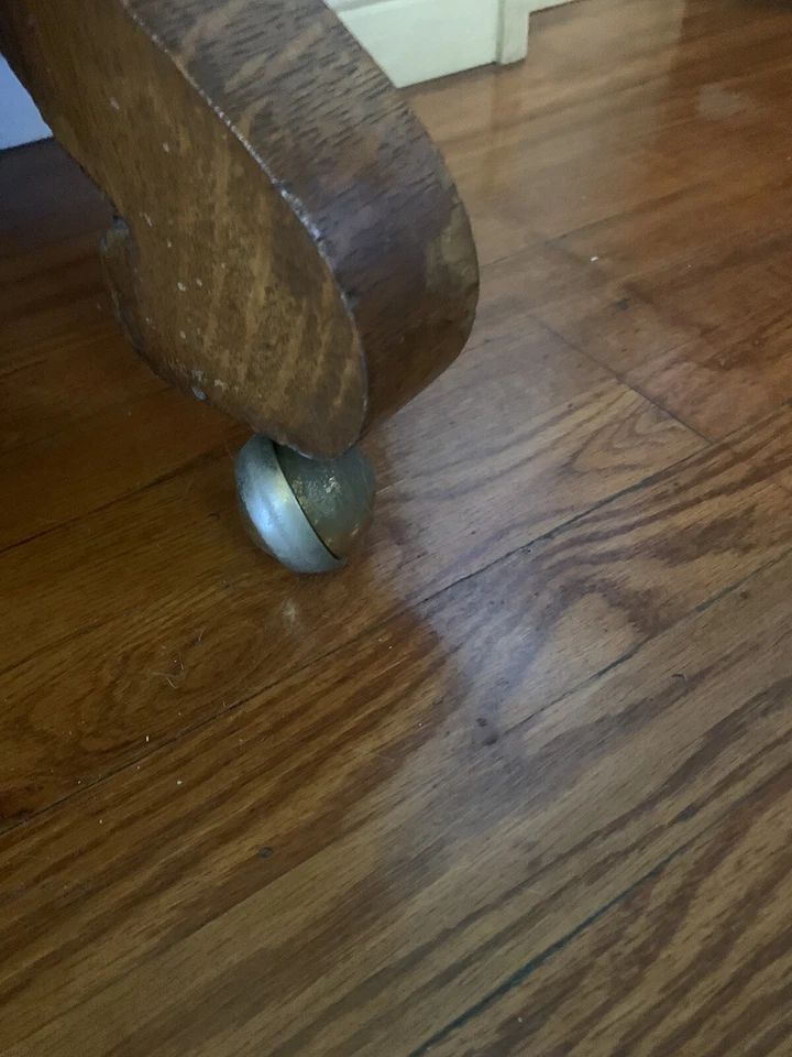 Armário Curio antigo de vidro curvo com chave original RARO - Imagem 4 de 4