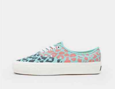 Vans Authentic Premium 44 in Blau Schuhe