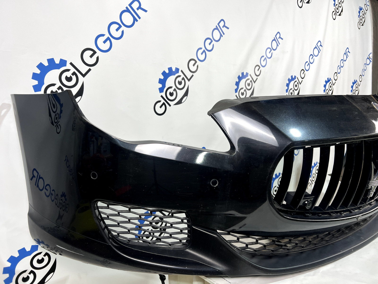 2014-2016 Maserati Quattroporte Front Bumper Cover W/ Grilles & Park Sensors OEM