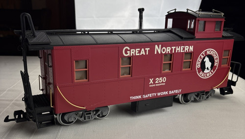 Rueda de acero escala LGB 45790 G caboose rojo Great Northern X-250 | Zustand: Used