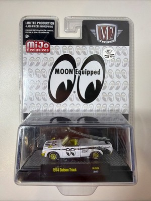Rare M2 MiJo Exclusives   1974 Datsun Truck  Moon Equipped  Chase 400 Pcs