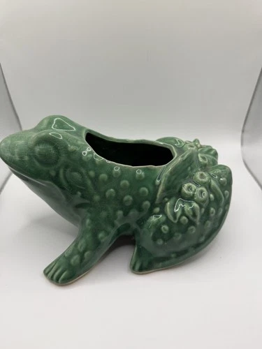 Vintage McCoy Green Ceramic Hand Painted Planter. MCM measures 7.5" LX 4.5" W