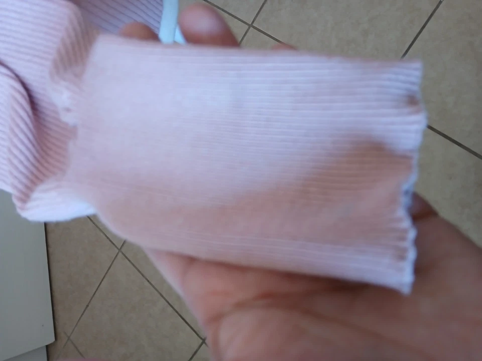 Questions? Womens Blouse Top Pink Sweet Neck Puff Sleeve Size Medium - Image 4 of 4