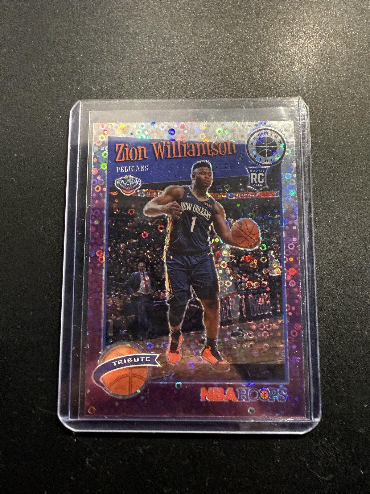 2019-20 Panini NBA Hoops Premium Zion Williamson #258 Purple Disco Prizm (RC)