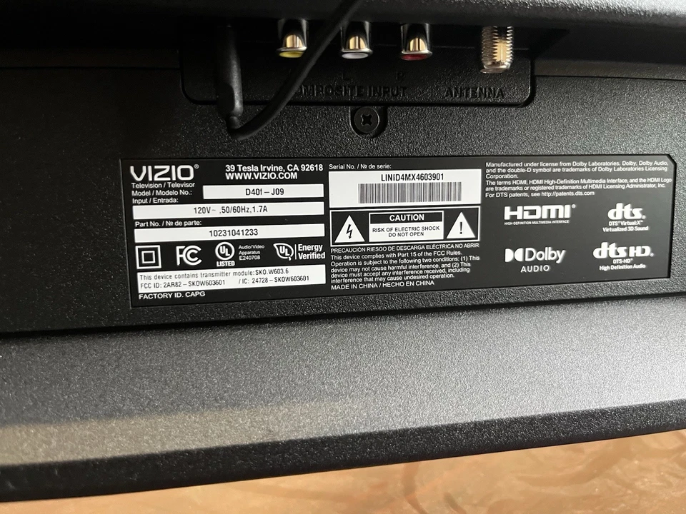 Vizio 40” Full HD Smart TV – Model D40f-J09 - Image 2 of 2