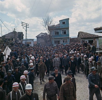 President Sunay Visits Earthquake Hit Gediz 1970 OLD PHOTO