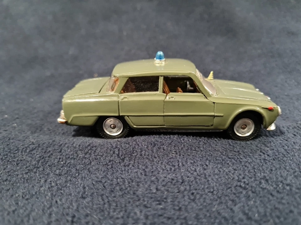 POLITOYS 531 ALFA ROMEO GIULIA CARABINIERI SCALA 1:43 1 Serie  - Immagine 2 di 4