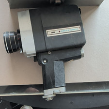Korvette Deluxe Auto-Zoom 303 Super 8 Zoom Reflex Movie Camera, Tele/Wide