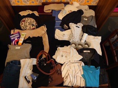 Über 30 Tlg Damen Paket 36 Kleider Hose Pullover Bluse Top Accessoires Taschen 