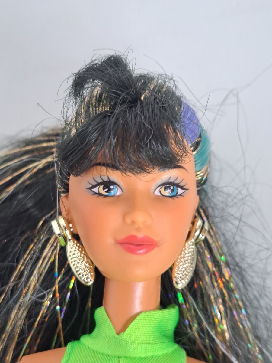 VTG. Mattel 1996 Splash N' Color KIRA Glitter Hair Barbie Doll- No