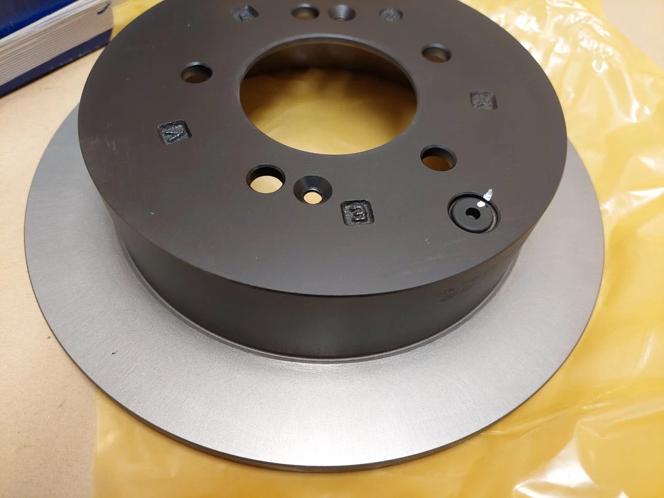 Hyundai Tucson Rear Brake Disc Set JM 2004-2010 Santa Fe 584113A300 Genuine NEW - Image 2 of 4