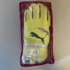 Puma Powercat 2.10 GC Goalkeeper Gloves Sz 8....