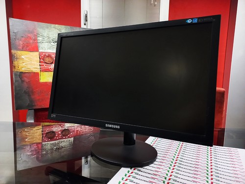 PC MONITOR LCD BILDSCHIRM 22" ZOLL (DELL,HP) VGA DVI DISPLAY DESKTOP FHD 24 23 - Bild 3 von 10