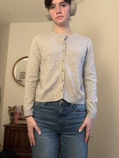 Gap Women  s Gray Button Down Cardigan Size Small, Cotton Blend