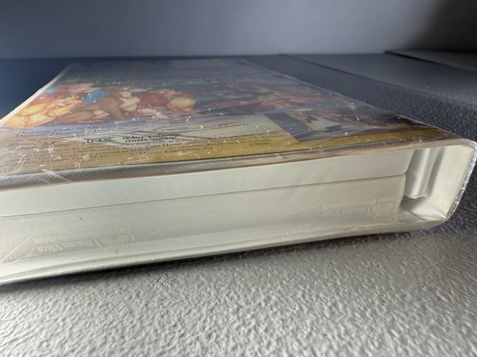 NEW Lady and the Tramp Disney VHS Disney Masterpiece Factory Sealed Clamshell - Image 4 of 4