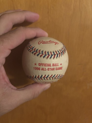 Rawlings 2019 MLB All Star Game Home Run Derby Pink Moneyball Baseball With Case