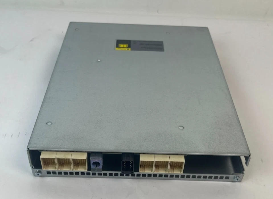 NetApp 111-02850+C3 IOM12 12Gb SAS Module for DS224C/DS212C - Image 3 of 3