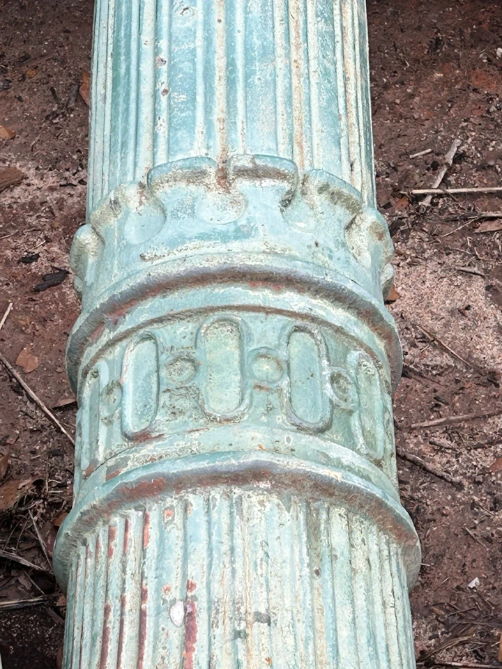 1 Винтажный рифленый NYC стальной уличный фонарь полюс лампа 9' высотой оригинал, может доставить - Изображение 4 из 4