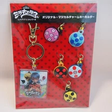 Miraculous Ladybug & Cat Noir Exclusive Magical Charm Keychain New