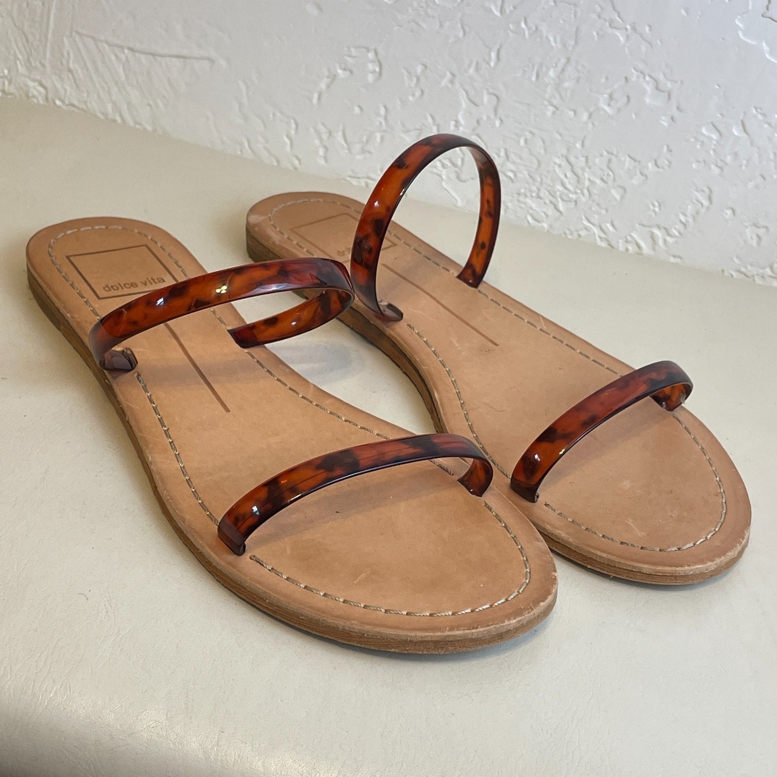 tortoise shell flat sandals