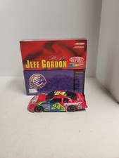 Action BW/Bank 2000 1:24 24 Jeff Gordon Dupont Charlotte May 24th 2000 1/2508