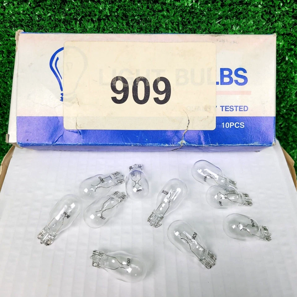 Box of 10 909 Bulbs 6 Volt 3.7 Watt T5 Wedge Base Vintage Specialty Lamps - Image 3 of 3