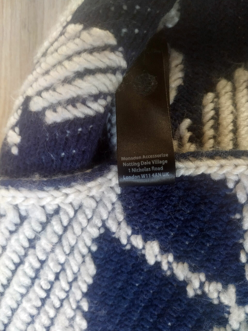 Accessorize Long Wrap Scarf Blue & White Floral Wool Blend Knit 190x49cm image 7