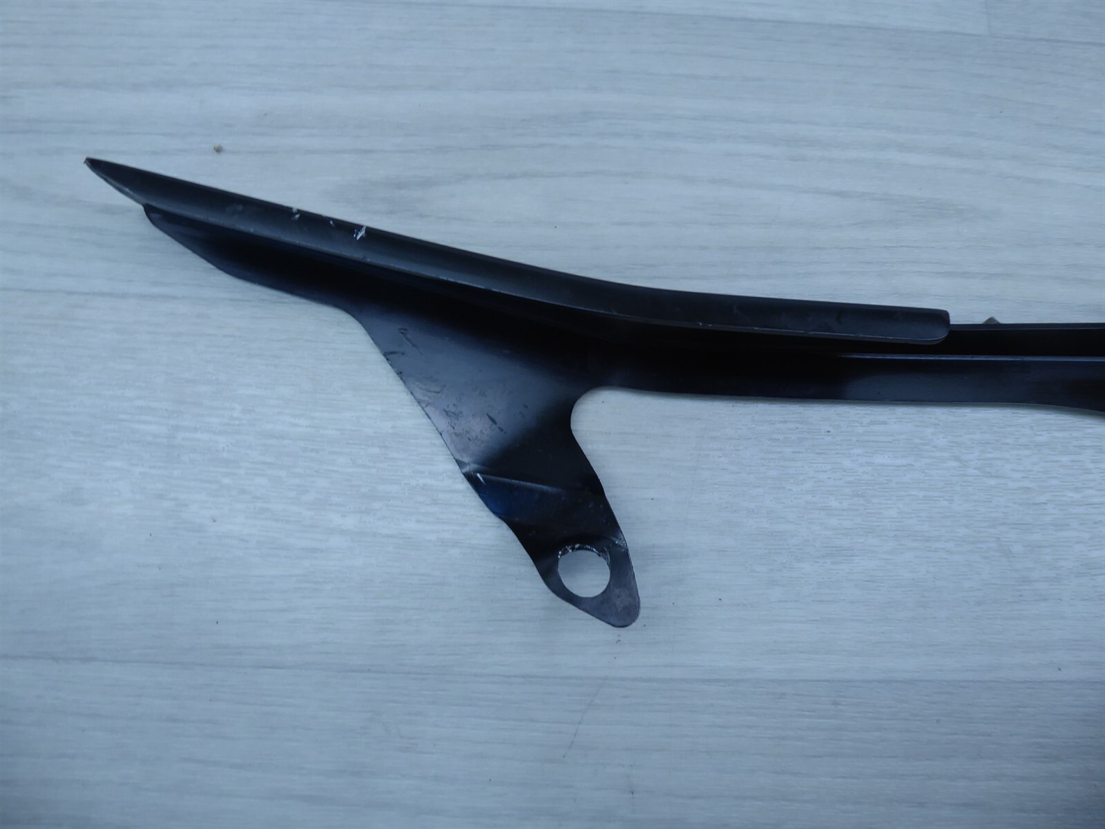 2004 Yamaha YZF-R1 R1 Y701) chain guard cover trim | eBay
