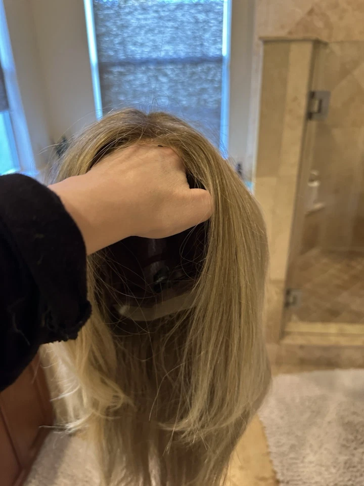 9 high end Wigs 3800 worth of Hair - Image 4 of 4