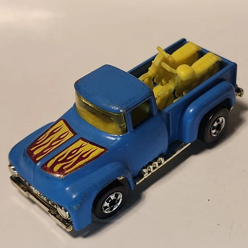 Vintage Hot Wheels 1973 Hi-tail Hauler Blue F100 Pickup w/Motorcycles Hong kong