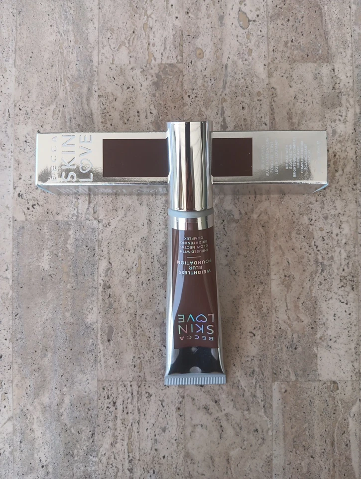 BECCA Skin Love Weightless Blur Foundation CACAO - 1.23FL OZ - Image 3 of 4