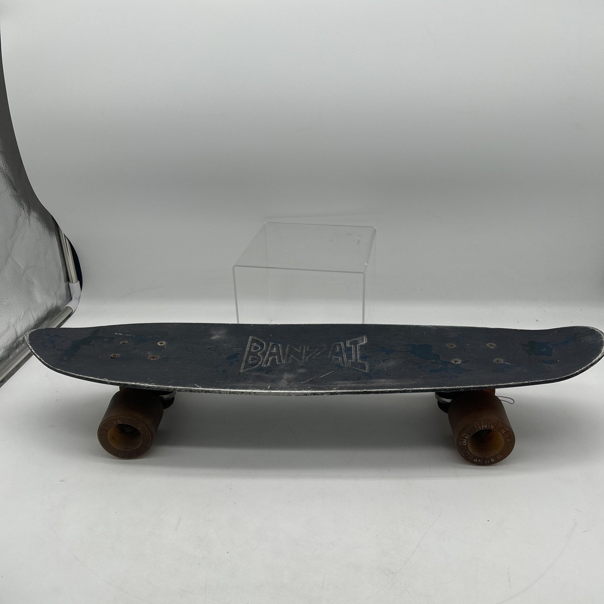 Banzai Vintage Skateboard Aluminum With Universal Big Grabber's 23