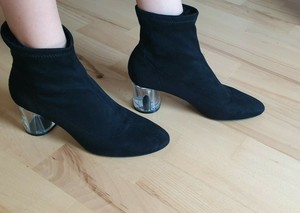 methacrylate heel stretch ankle boots