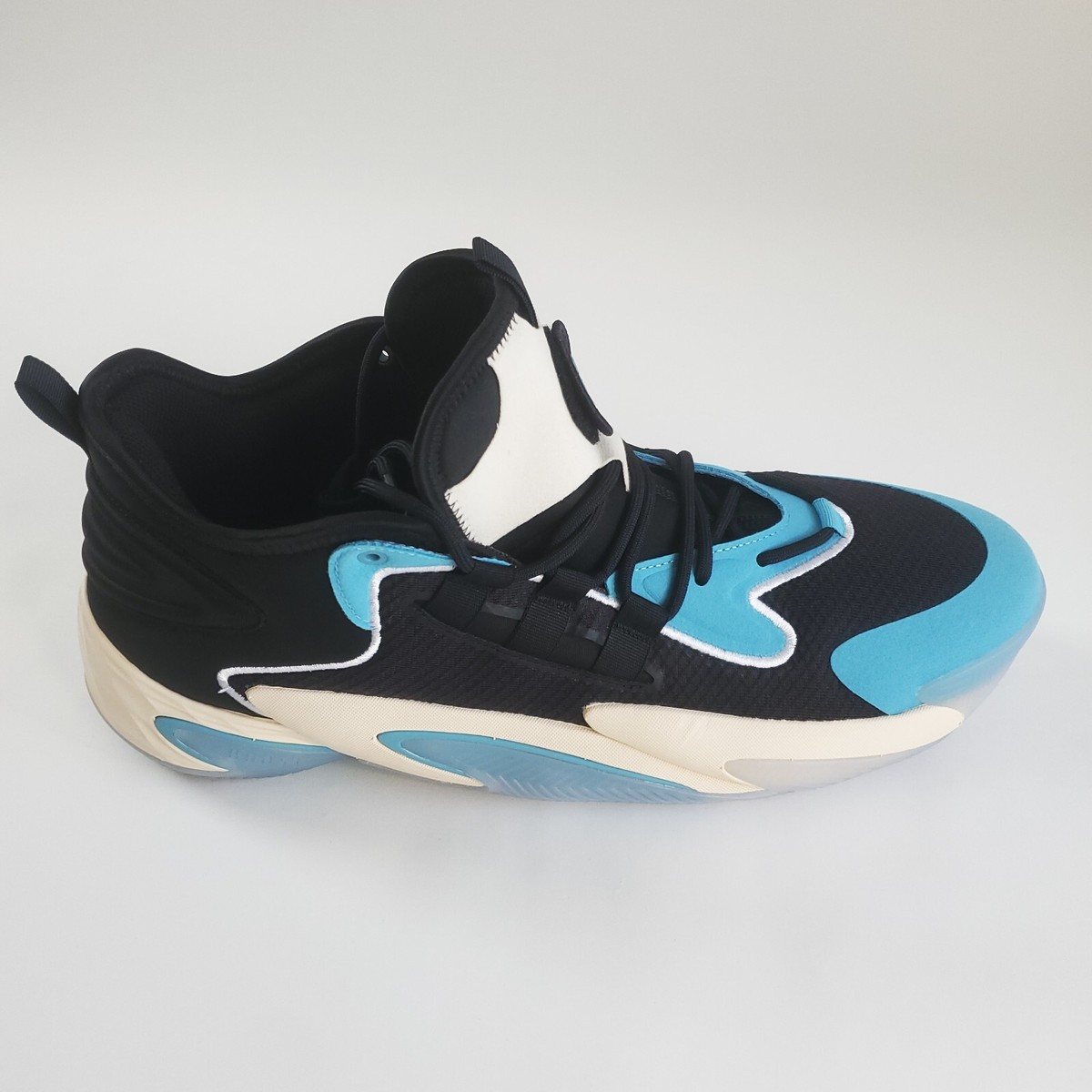 Adidas BYW Select Black Preloved Blue Basketball Shoe IG4949  display picture 3